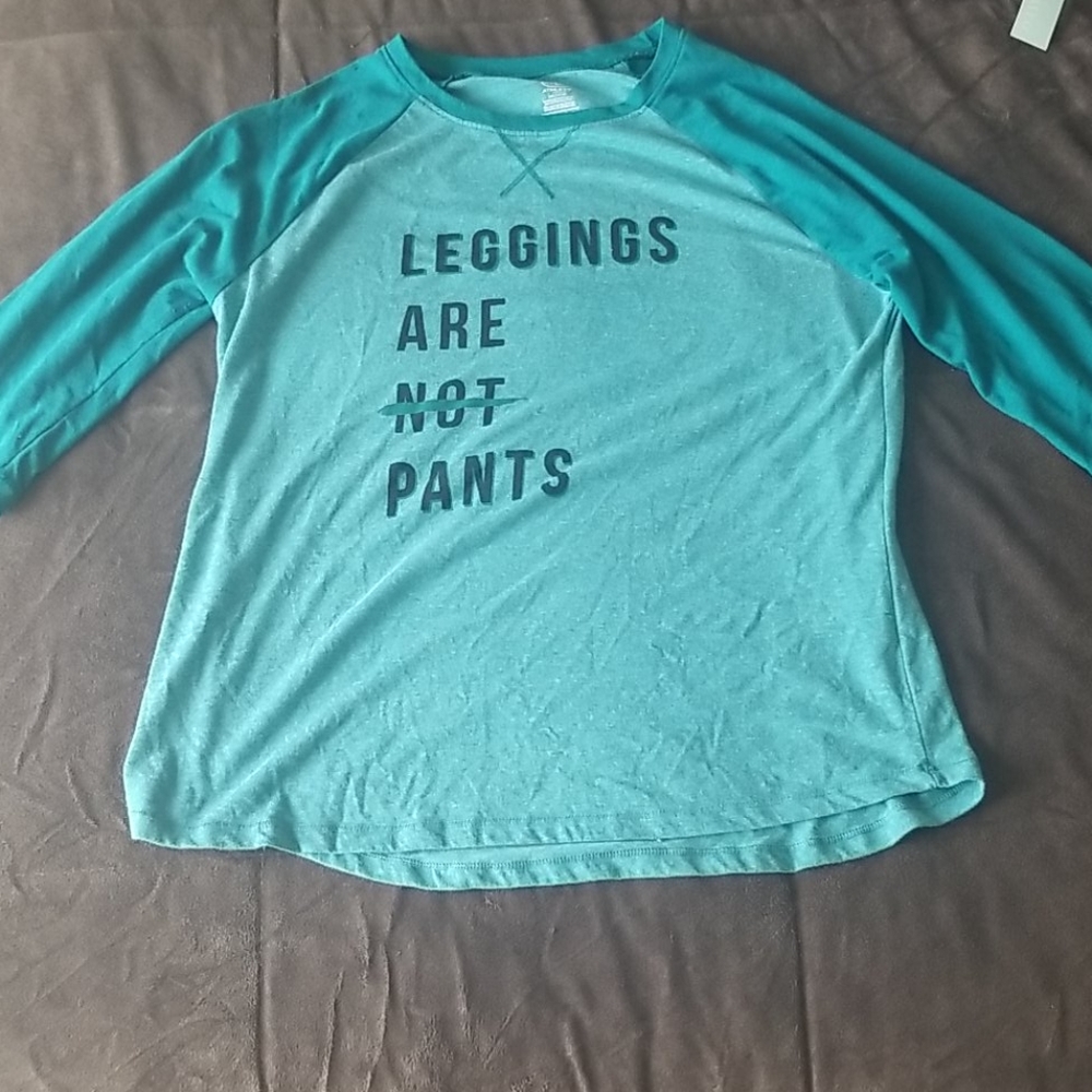 3/4 sleeve shirt